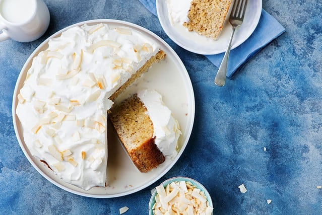 Coconut Sheet Cake, Cake, Cream - Dairy Product, Whipped Cream, White Color, Coconut