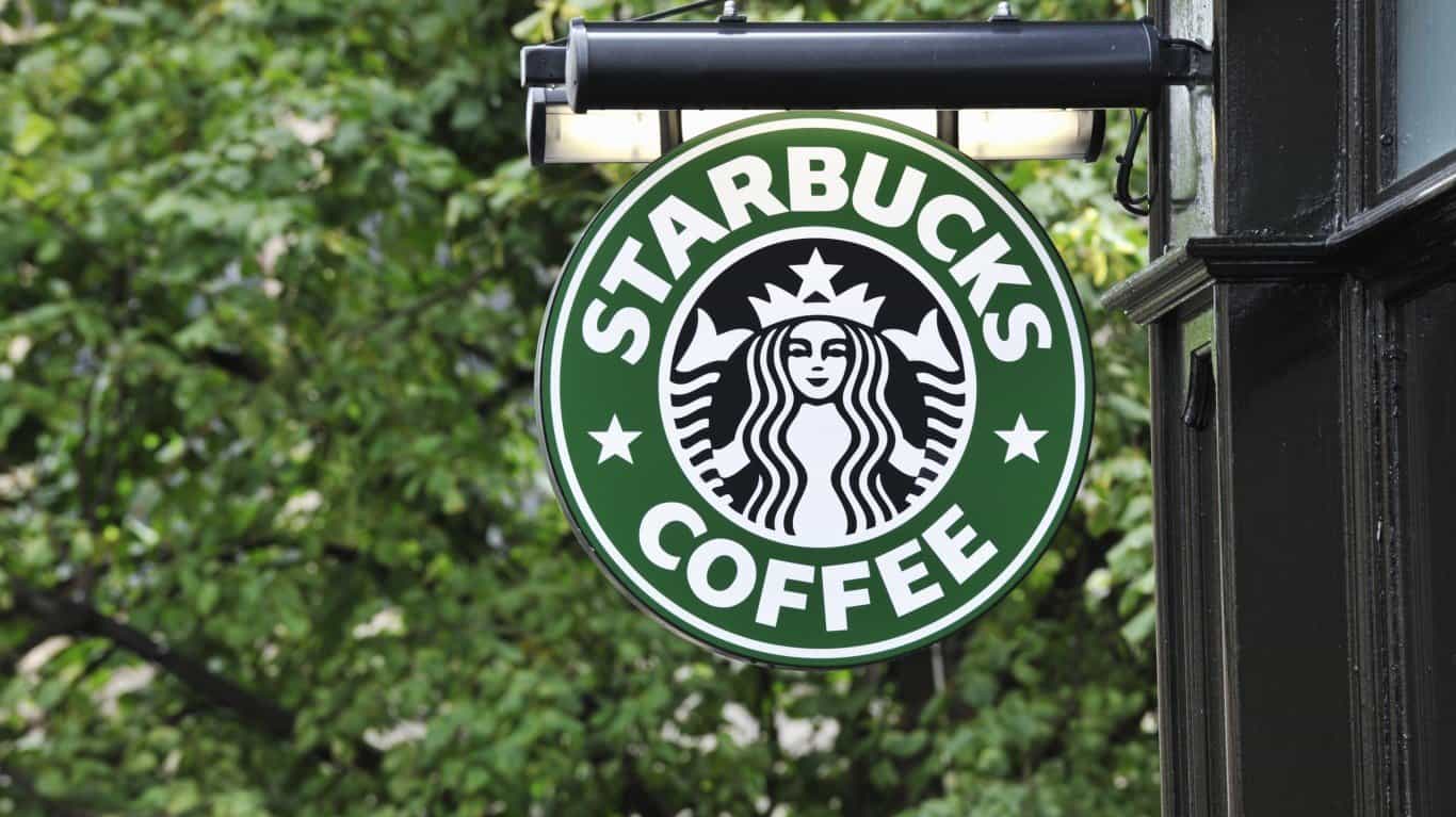 The 9 Most Unhealthy Drinks at Starbucks - and 4 Low Calorie Replacements