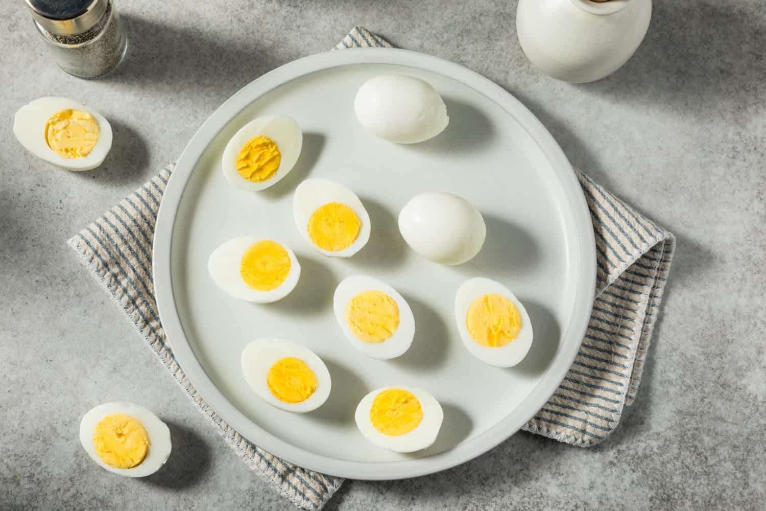 20. Hard-Boiled Eggs