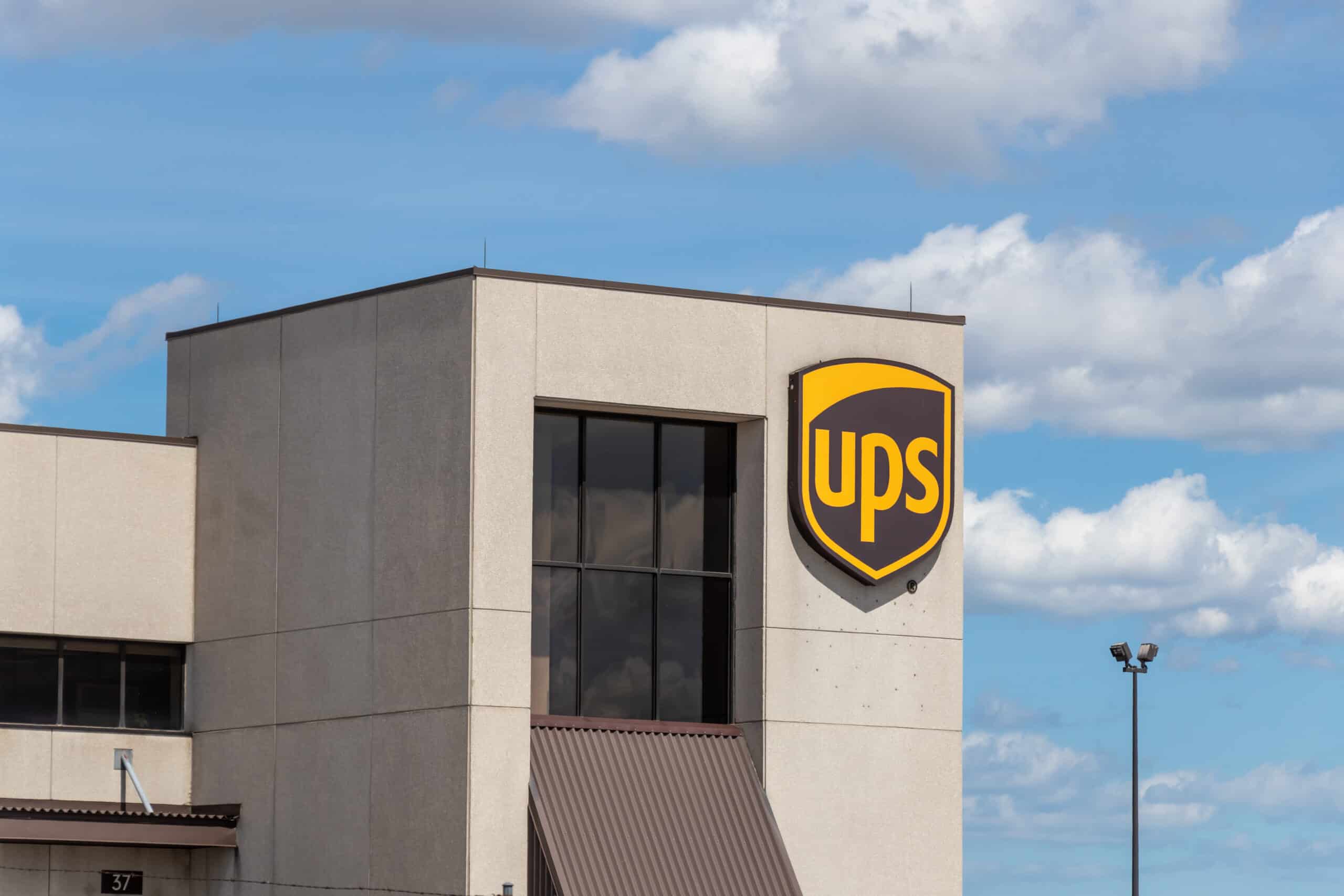 UPS