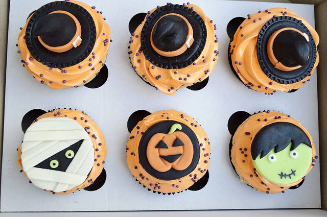 Halloween Wormy Cupcake Recipe